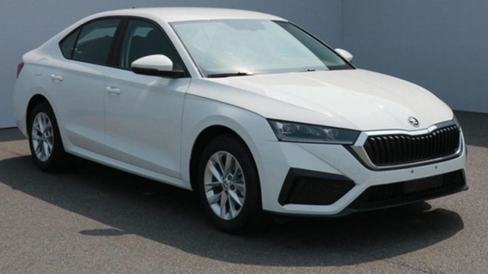 Подовжена Skoda Octavia Pro дебютує в Китаї