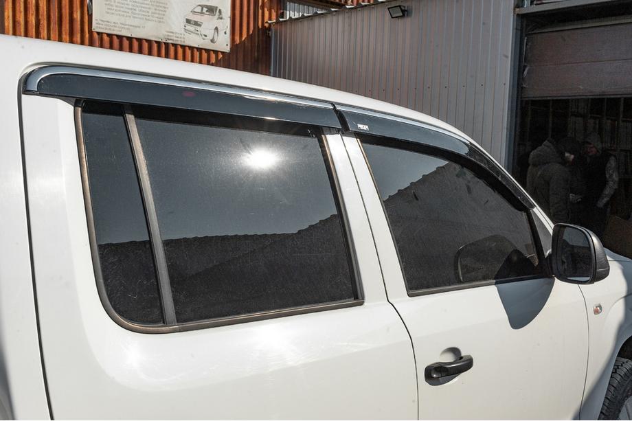 Volkswagen Amarok 2010-2022 рр. Вітровики з хромованим молдингом (4 шт, Niken) Фото 3