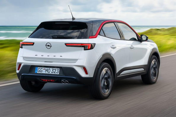 Огляд компактного кросовера Opel Mokka нового покоління Фото 4