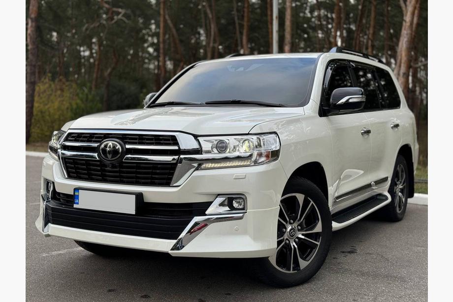 Toyota Land Cruiser 200 2007-2021 рр. Решітка 2016-2021 (дизайн 2021) Фото 6