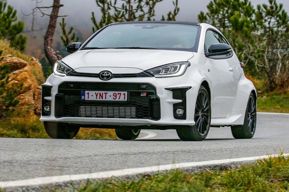 Спортивний повнопривідний хетчбек Toyota GR Yaris Фото 4