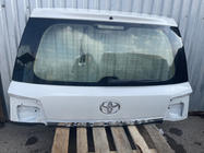 Toyota Land Cruiser 200 2007-2021 рр. Кришка багажника верхня 2016+ біла (USED, оригінал) фото 2