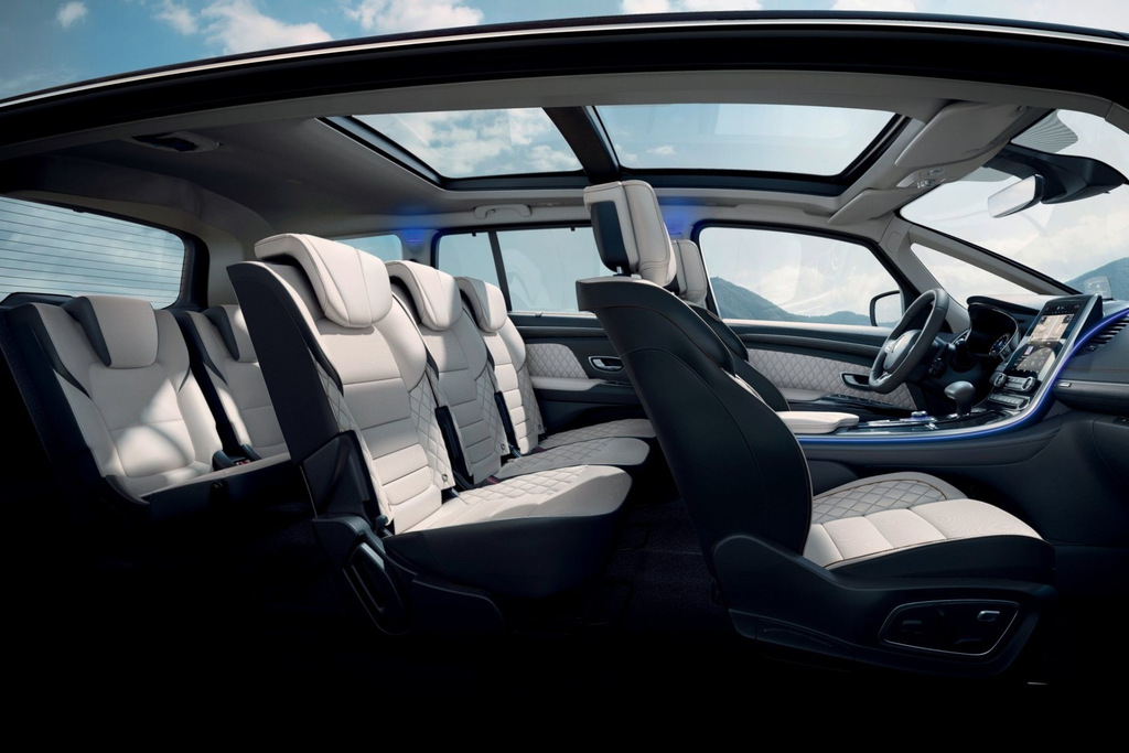 Огляд оновленого мінівена Renault Espace