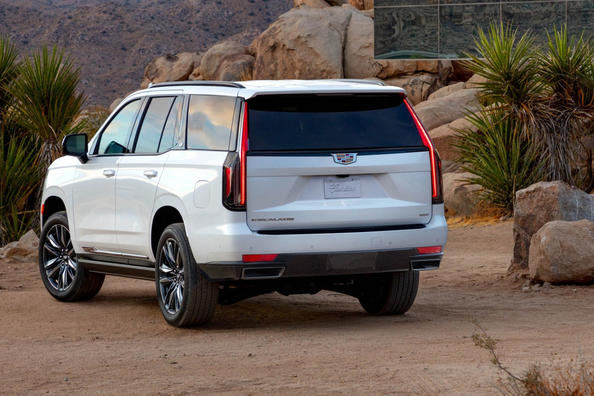 Огляд позашляховика нового покоління Cadillac Escalade Фото 5