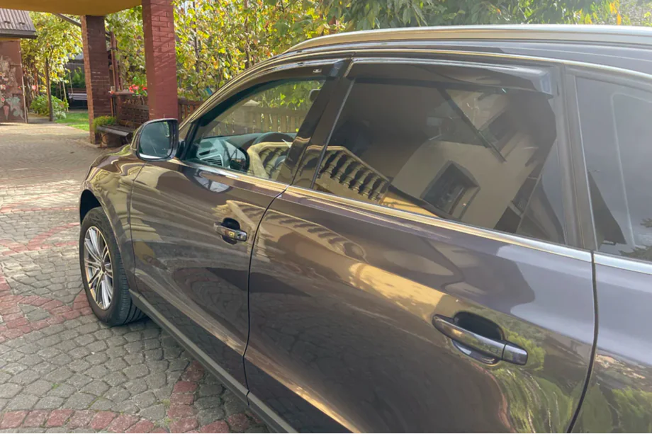Audi Q5 2008-2017 рр. Вітровики (4 шт, HIC) Image