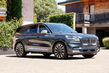 Преміальний семимісний кросовер Lincoln Aviator фото 1