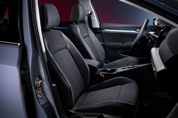 Огляд повнопривідного універсала Volkswagen Golf Alltrack Фото 8