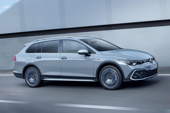 Огляд повнопривідного універсала Volkswagen Golf Alltrack Фото 2