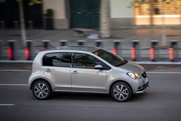 Огляд компактного електричного хетчбека SEAT Mii Electric Фото 5