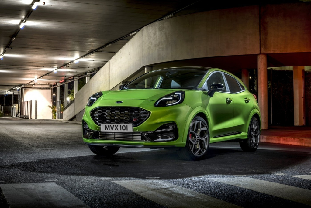 Оспортівленная модифікація кросовера Ford Puma ST