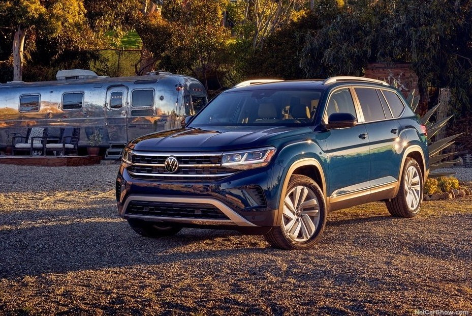 Оновлений семимісний кросовер Volkswagen Atlas