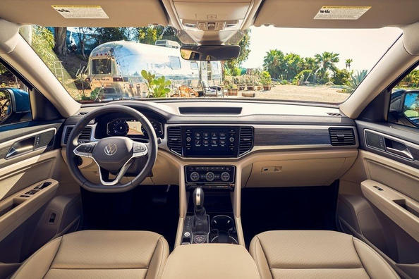 Оновлений семимісний кросовер Volkswagen Atlas Фото 6