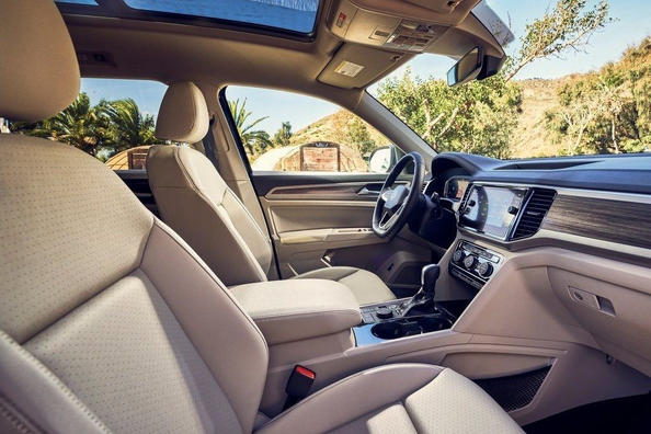 Оновлений семимісний кросовер Volkswagen Atlas Фото 5