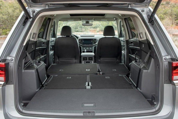Оновлений семимісний кросовер Volkswagen Atlas Фото 8