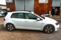 Volkswagen Golf 7/E-Golf 2012-2020 рр. Рейлінги OmsaLine Solid (2 шт, чорні) фото 6