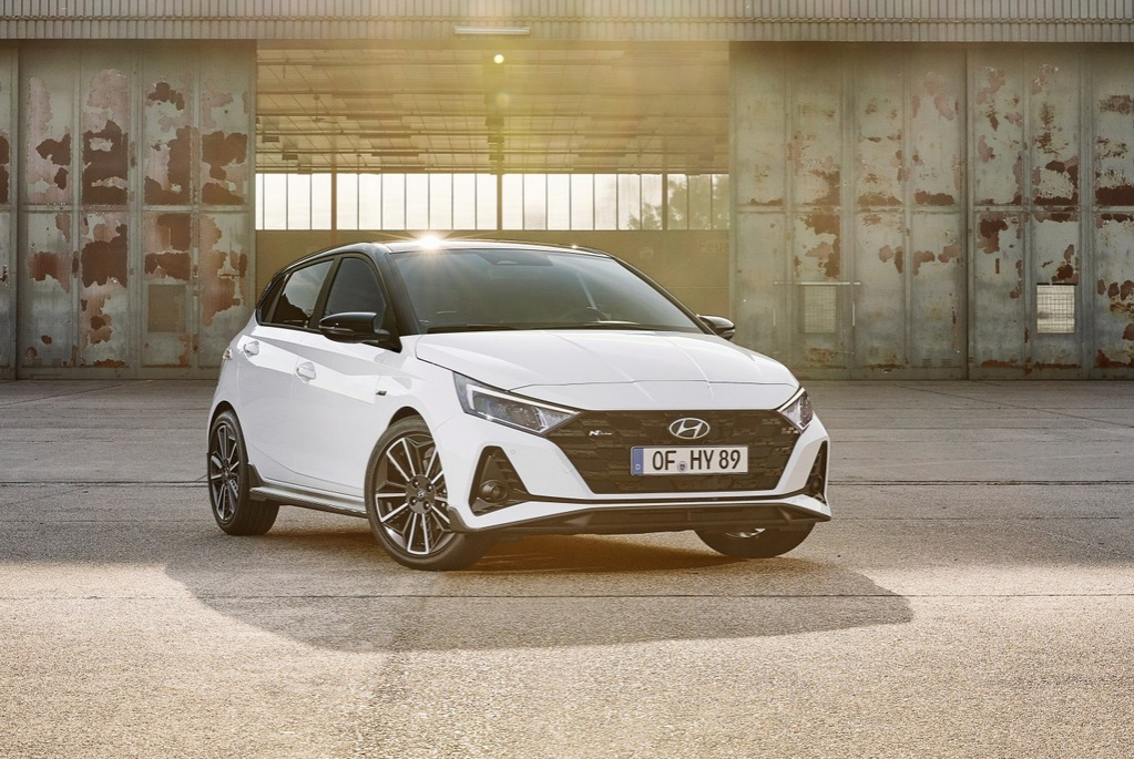Передньопривідний компактний хетчбек Hyundai i20 нового покоління