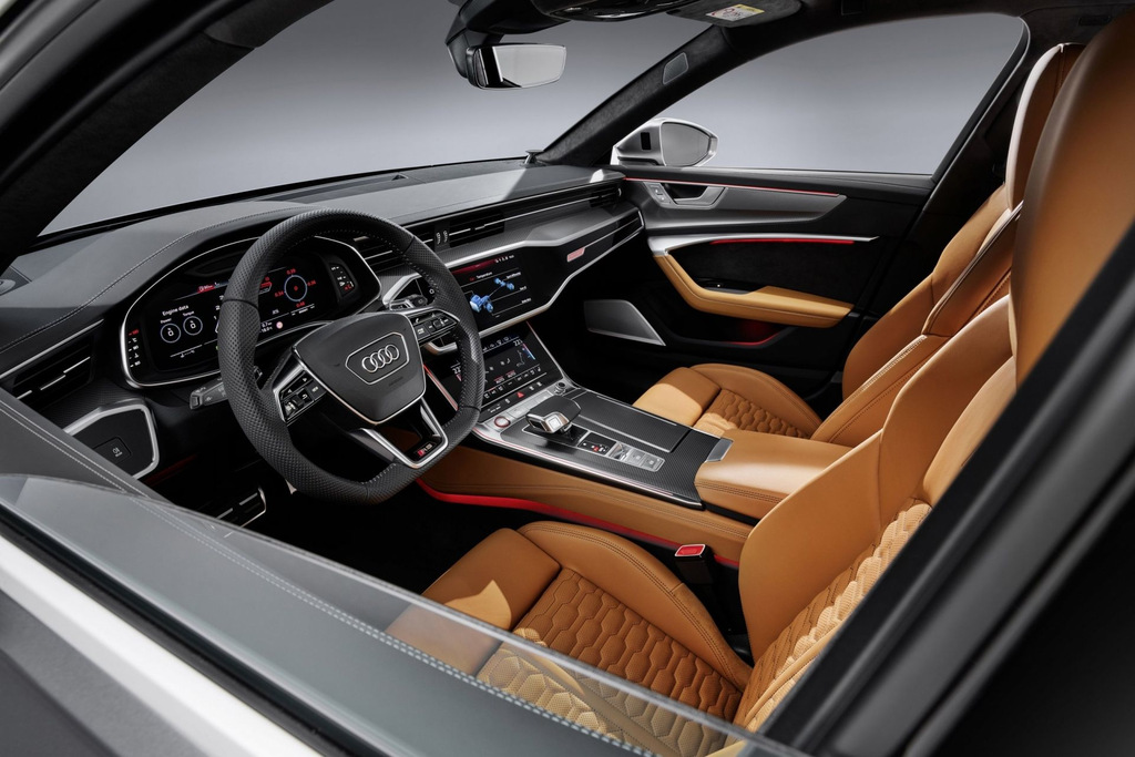 Огляд 600-сильного повноприводного універсала Audi RS6 Avant