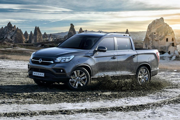 Огляд другого покоління пікапа SsangYong Musso Фото 4