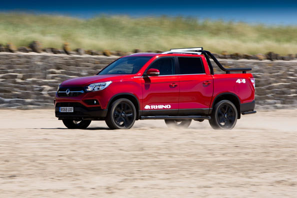 Огляд другого покоління пікапа SsangYong Musso Фото 1