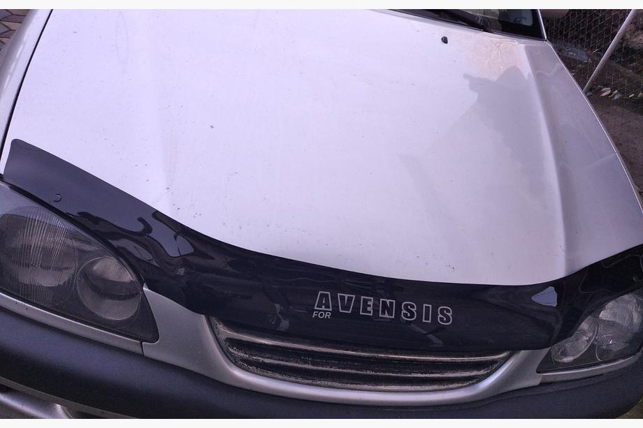 Toyota Avensis 1998-2003 рр. Дефлектор капота (VIP) Image