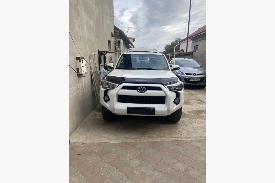 Toyota 4Runner 2009-2024 рр. Дефлектор капота (VIP) Image