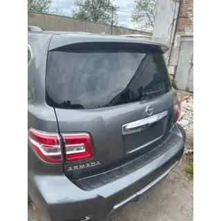 Задній бампер в зборі (оригінал 2019 рік) Nissan Armada 2016-2024 рр. фото 2
