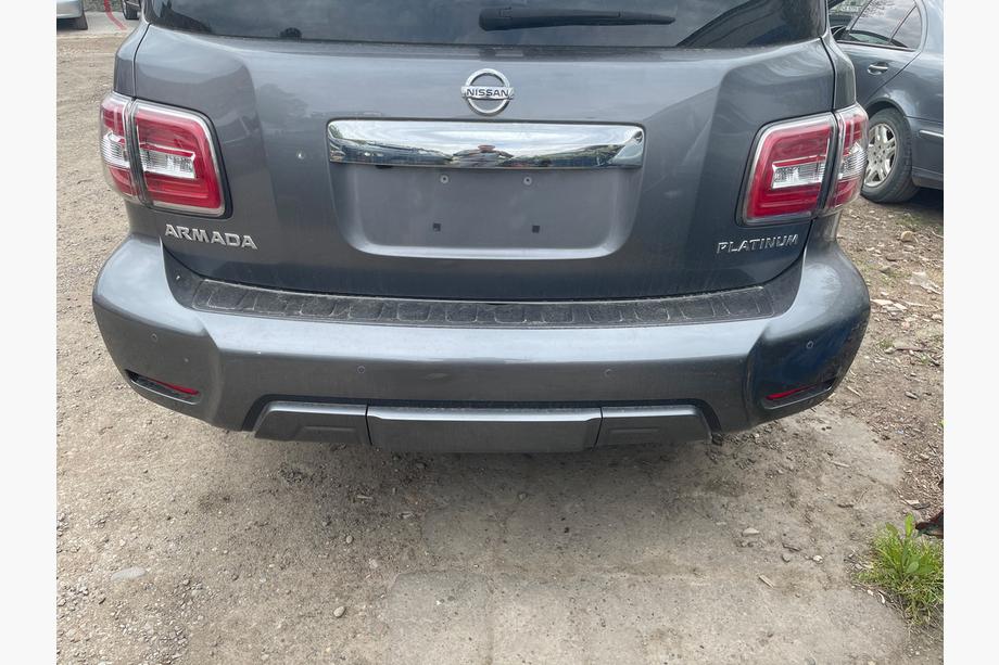 Nissan Armada 2016-2024 рр. Кришка багажника (оригінал 2019 рік) Фото 4