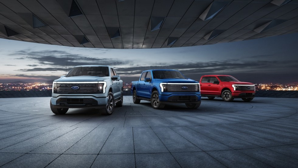 Ford презентував електричну модифікацію пікапа F-150