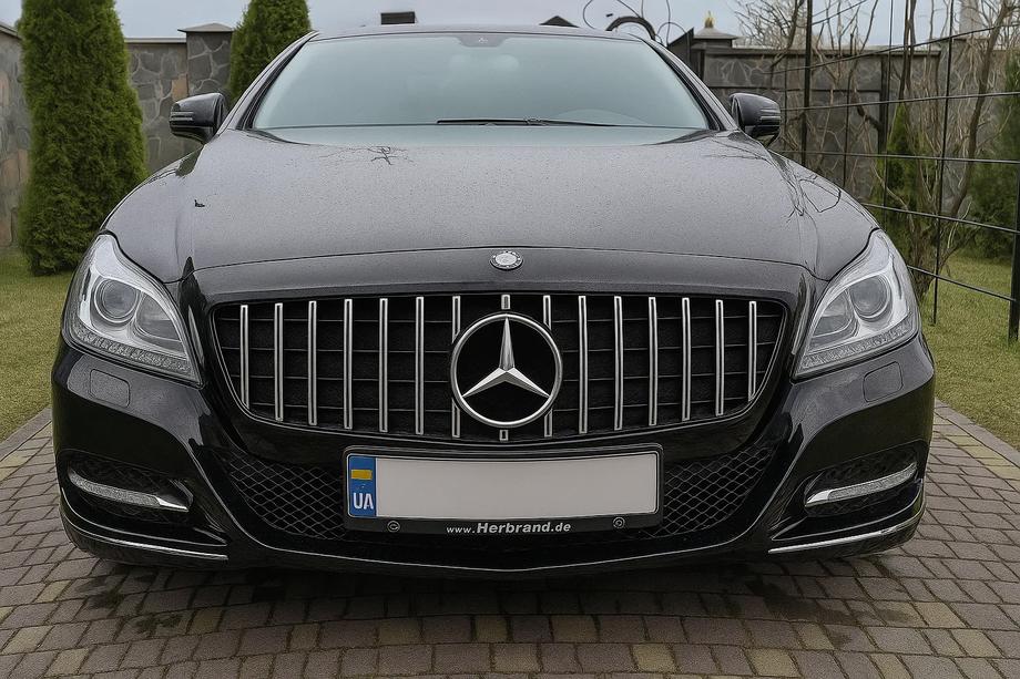 Mercedes CLS C218 2011-2018 рр. Передня решітка 2011-2014 (GT Panamericana) Фото 2