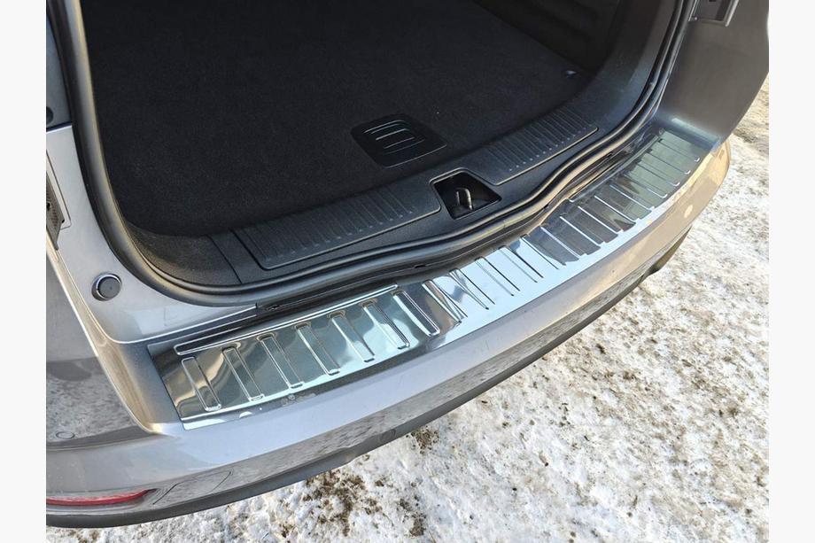 Renault Talisman 2015-2022 рр. Накладка на задній бампер Carmos (SW, нерж) Фото 3