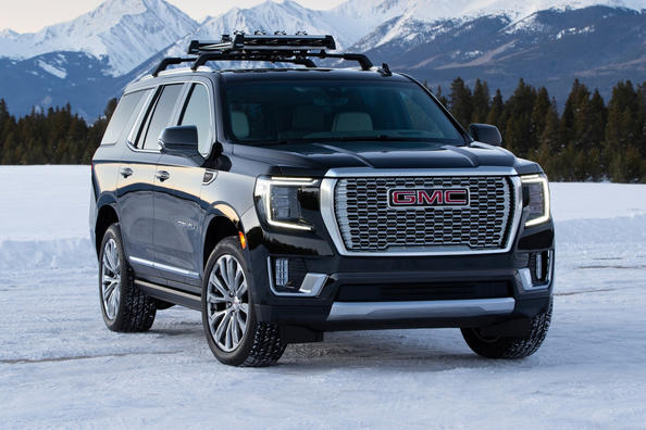 Огляд великого восьмимісцевого позашляховика GMC Yukon Фото 5