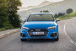 Спорт-версія седана Audi S4 фото 3