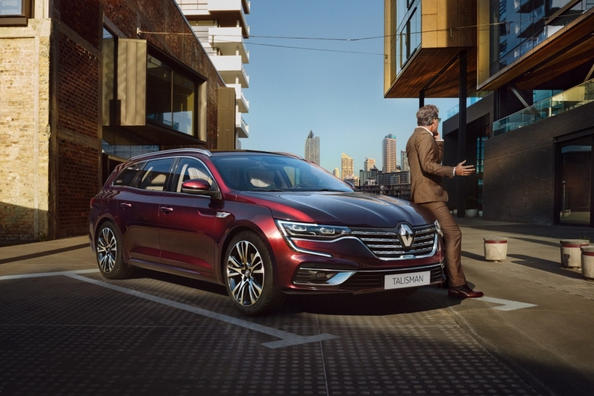 Огляд модернізованого універсала Renault Talisman Estate