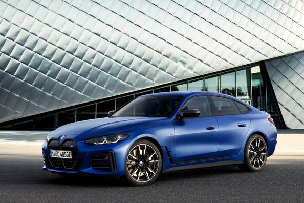 Перше покоління електричного лифтбека BMW i4 Фото 1