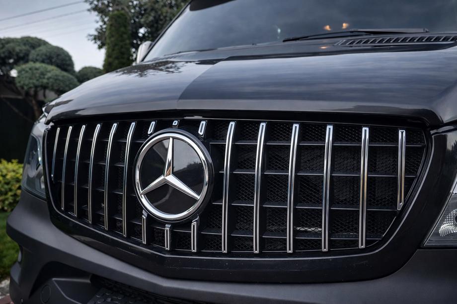 Mercedes Sprinter W906 2006-2018 рр. Передня решітка GT Panamericana Chrome (2013-2018) Фото 2