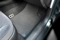 Volkswagen Golf 4 1997-2006 рр. Килимки EVA (чорні) фото 2