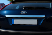 Ford Focus II 2005-2008 рр. Накладка на кришку багажника (HB, нерж.) фото 1