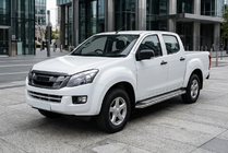 Isuzu D-Max 2011-2019 рр. Бокові пороги Maydos V2 (2 шт., Алюміній) фото 1