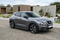 Nissan Juke 2020- рр. Бокові пороги BlackLine (2 шт., Алюміній) фото 1