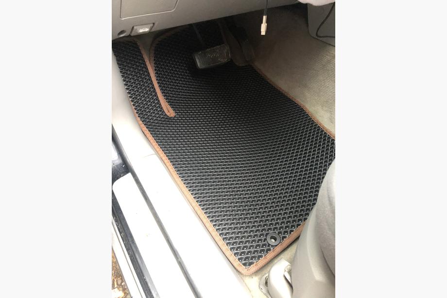 Kia Sorento I BL 2002-2009 рр. Килимки EVA (чорні) Image