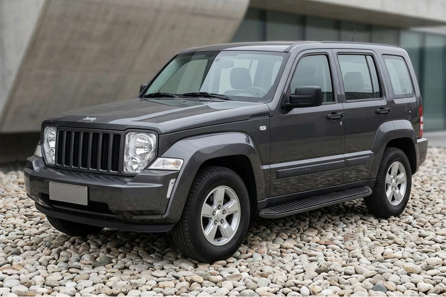 Jeep Cherokee/Liberty 2007-2013 рр. Бокові пороги Tayga Black (2 шт., Алюміній) Фото 1