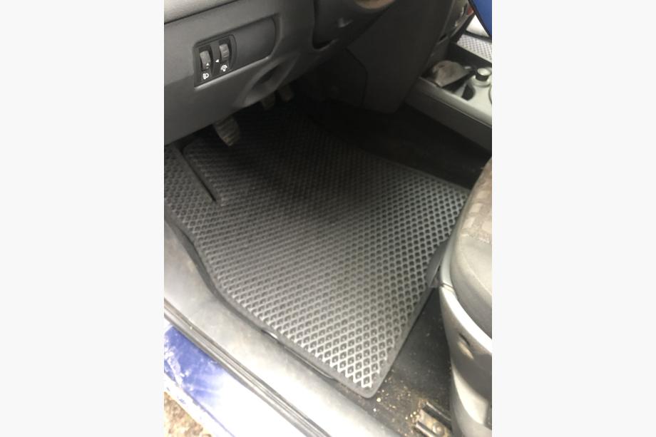 Renault Megane II 2004-2009 рр. Килимки EVA (чорні) Image
