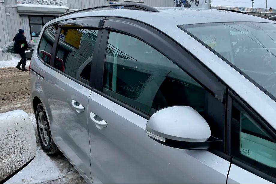 Seat Alhambra 2010- рр. Вітровики (4 шт, HIC) Фото 7