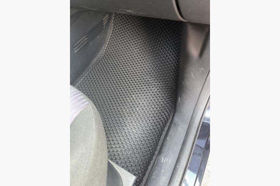 Ford Fusion 2002-2009 рр. Килимки EVA (чорні) Image