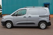 Opel Combo 2019- рр. Рейлінги Skyport (сірі) фото 8