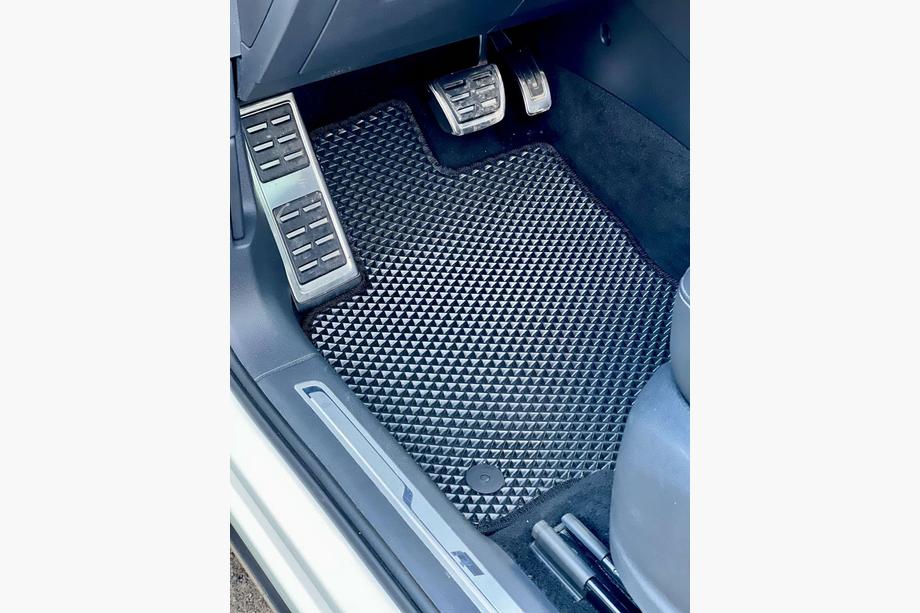 Килимки EVA (чорні) Image