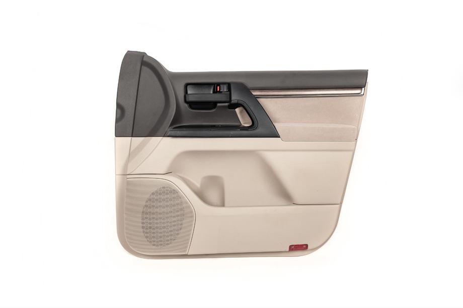 Toyota Land Cruiser 200 2007-2021 рр. Рестайлінгова обшивка дверей (1 шт) Фото 3