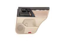 Toyota Land Cruiser 200 2007-2021 рр. Обшивка дверей без дерев’яної вставки (1 шт) фото 3