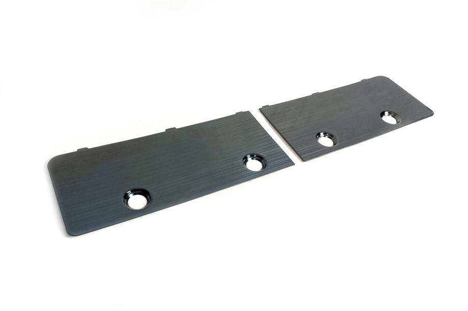 Toyota Land Cruiser 200 2007-2021 рр. Вставки на кришку багажника (2 шт., алюміній) Image