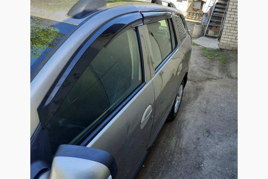 Renault Logan MCV 2013-2022 рр. Вітровики (4 шт., Sunplex Sport) Image